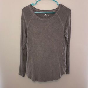 Soft and sexy long sleeve gray shirt.